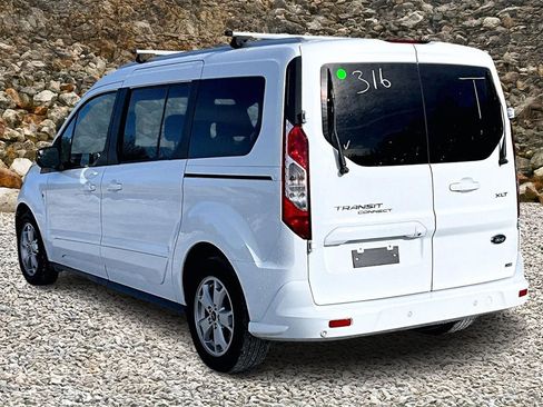 Used 2017 Ford Transit Connect XLT image 11