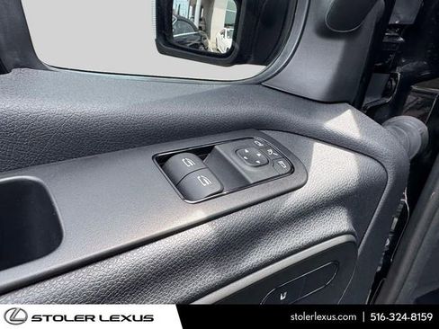 Used 2025 Mercedes-Benz Sprinter 2500 image 25