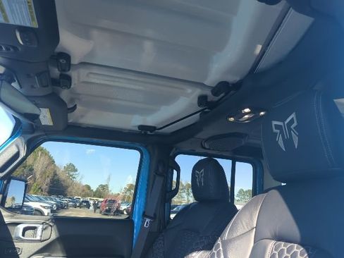 Used 2021 Jeep Wrangler Unlimited Sport image 9