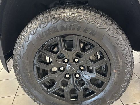 Certified 2023 Chevrolet Colorado Trail Boss image 22