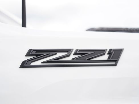 Used 2025 Chevrolet Silverado 2500 LTZ w/ LTZ Plus Package AWD/4WD image 45