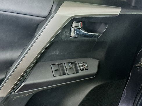 Used 2017 Toyota RAV4 XLE image 15