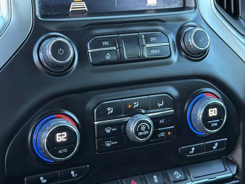 Used 2023 Chevrolet Silverado 2500 LT w/ Convenience Package image 27