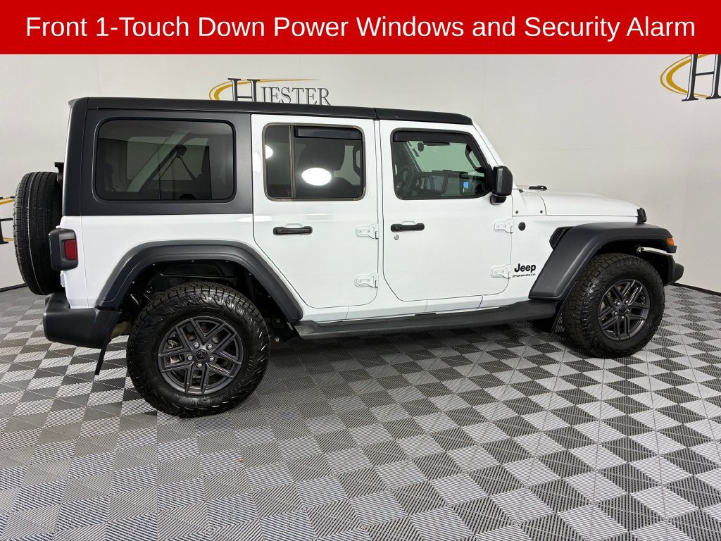 Used 2024 Jeep Wrangler Unlimited Sport AWD/4WD image 12