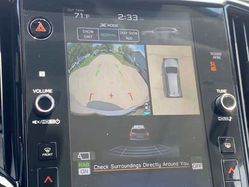 Used 2025 Subaru Ascent Bronze Edition image 29