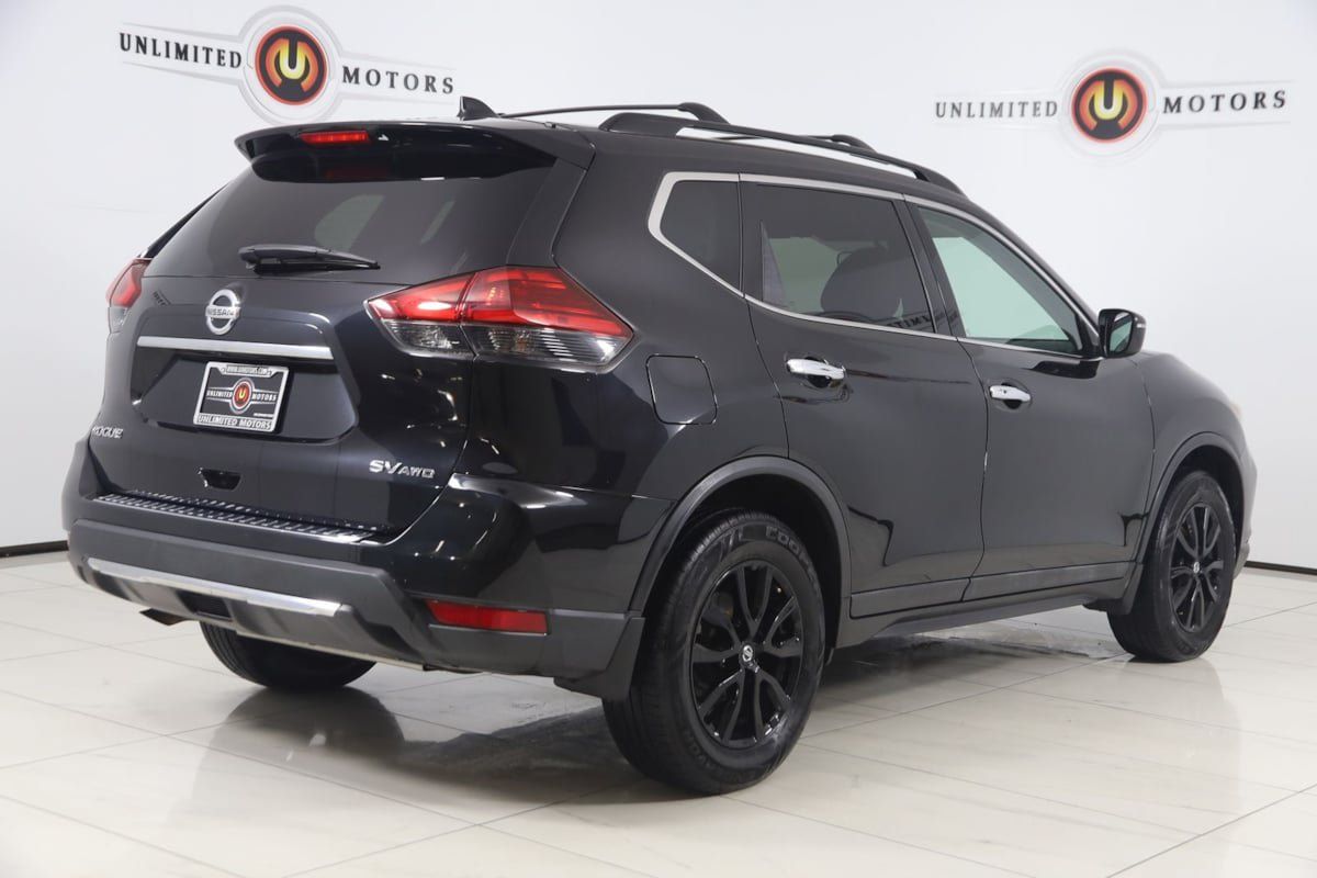 Used 2017 Nissan Rogue SV w/ Midnight Edition AWD/4WD image 3