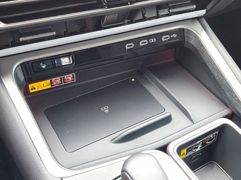 Certified 2025 Lexus TX 500h AWD w/ Technology Package image 24