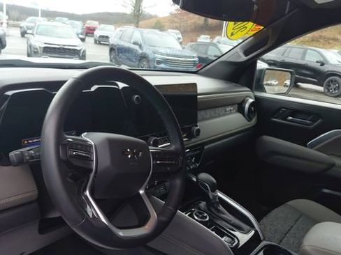 Certified 2024 Chevrolet Colorado ZR2 w/ Technology Package image 12