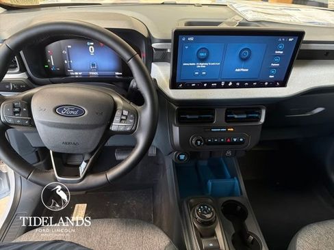 New 2026 Ford Maverick XLT w/ Equipment Group 301A AWD/4WD image 15