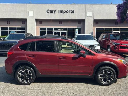 Used 2015 Subaru Crosstrek 2.0i Limited w/ Popular Package #1 AWD/4WD image 4