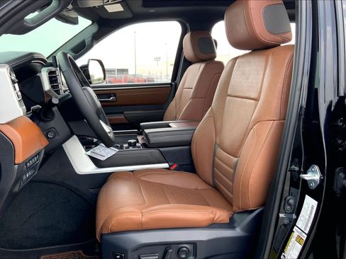 Used 2025 Toyota Tundra 1794 Edition AWD/4WD image 8