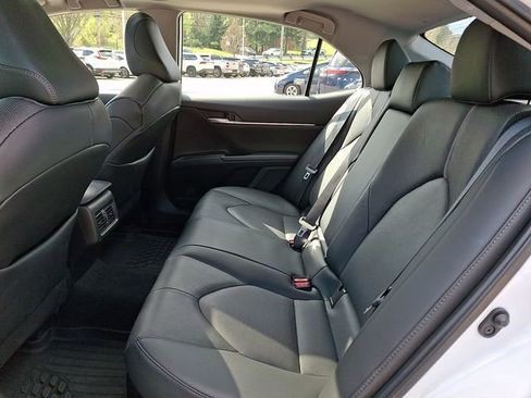 Used 2023 Toyota Camry XLE w/ Navigation Package image 10