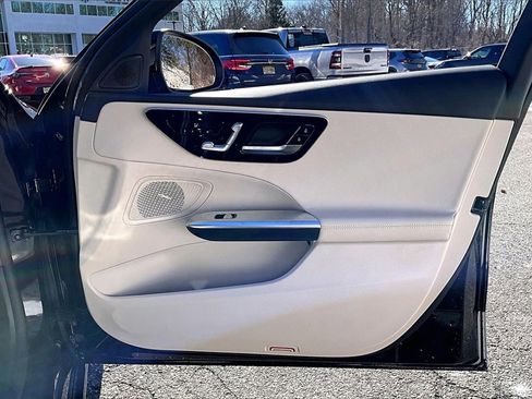 Certified 2022 Mercedes-Benz C 300 4MATIC Sedan image 19