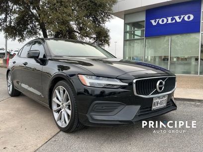 Used 2020 Volvo S60 T5 Momentum
