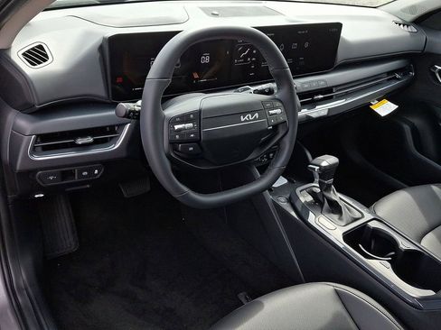 Certified 2026 Kia K4 EX FWD image 26