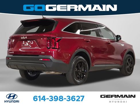 Used 2023 Kia Sorento LX AWD/4WD image 8