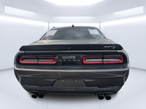 Used 2019 Dodge Challenger SRT Hellcat image 6