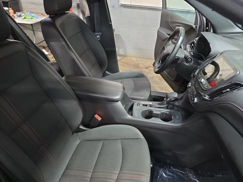 Used 2024 Chevrolet Equinox RS AWD/4WD image 12