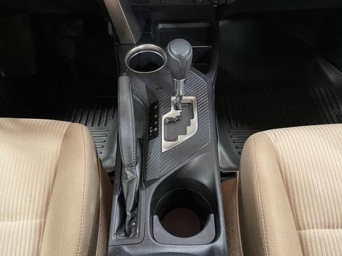 Used 2013 Toyota RAV4 XLE image 11