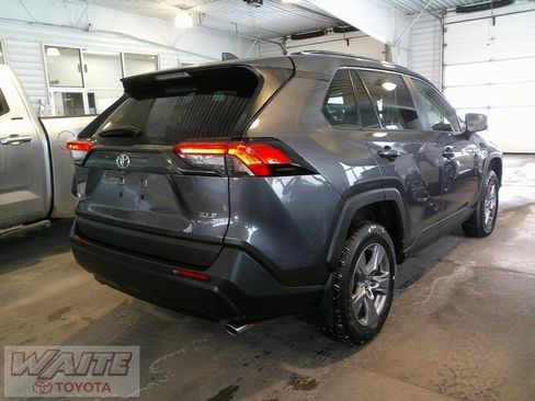 Used 2023 Toyota RAV4 XLE image 2