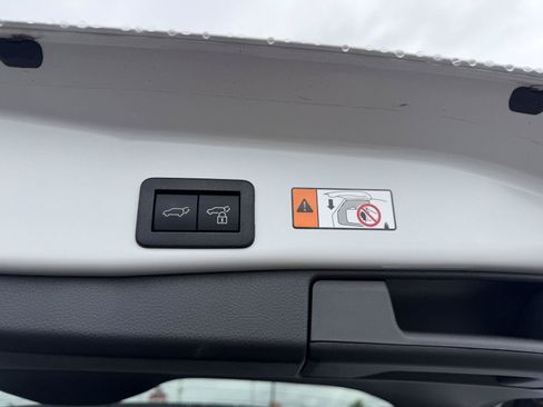 Used 2026 Toyota RAV4 XSE w/ Panoramic Sun Roof Package AWD/4WD image 22