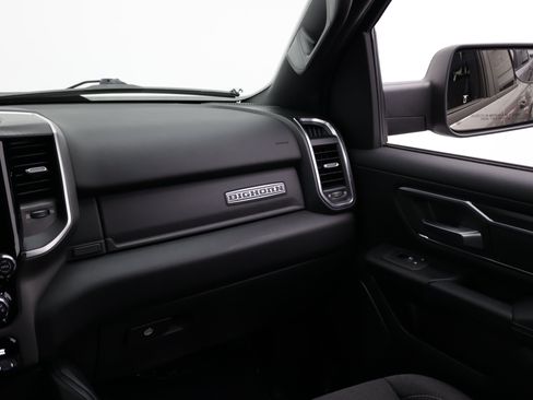 Used 2025 RAM 1500 Big Horn RWD image 35