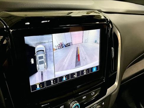 Certified 2023 Chevrolet Traverse Premier w/ Redline Edition AWD/4WD image 24