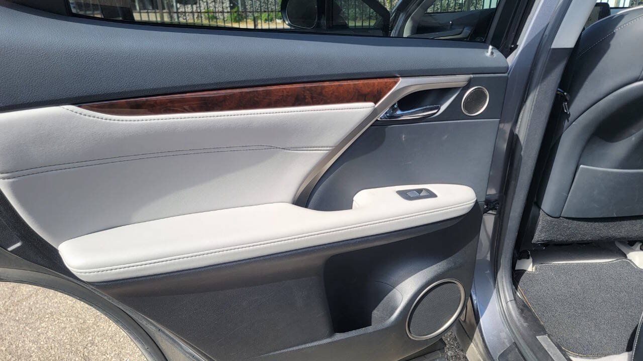 Used 2019 Lexus RX 350 FWD w/ Navigation Package image 27