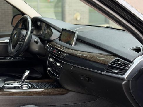 Used 2014 BMW X5 xDrive35i w/ Premium Package AWD/4WD image 9