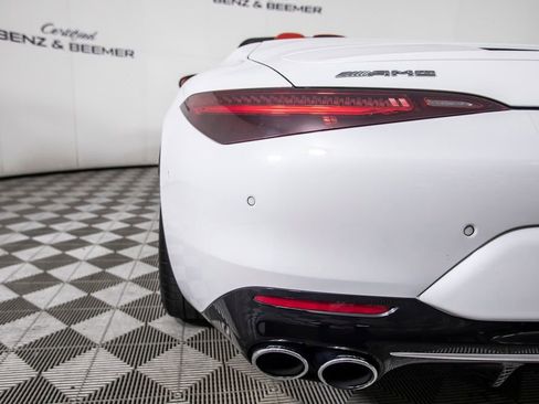 Used 2023 Mercedes-Benz SL 43 AMG image 10
