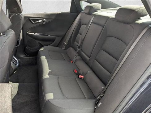 Used 2023 Chevrolet Malibu LT image 18