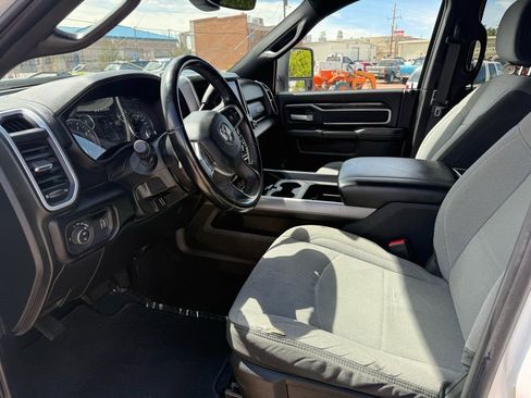 Used 2024 RAM 2500 Big Horn w/ Off Road Package AWD/4WD image 16
