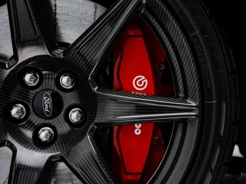 Used 2020 Ford Mustang Shelby GT500 w/ Carbon Fiber Track Pack image 91