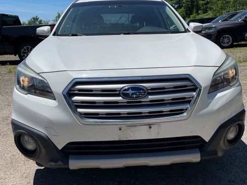 Used 2016 Subaru Outback 2.5i Limited AWD/4WD image 16