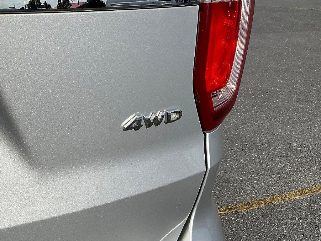 Used 2016 Ford Explorer Limited AWD/4WD image 24