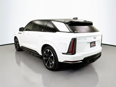 Used 2025 Cadillac Escalade IQ Sport 2 AWD/4WD image 5