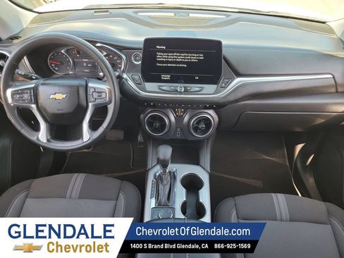 Certified 2025 Chevrolet Blazer LT AWD/4WD image 22