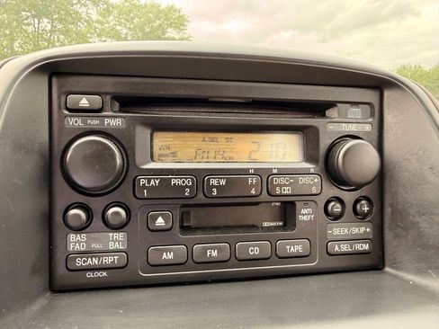 Used 2006 Honda CR-V LX image 13