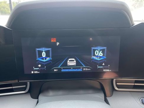 Used 2023 Hyundai Elantra SEL w/ Convenience Package FWD image 19