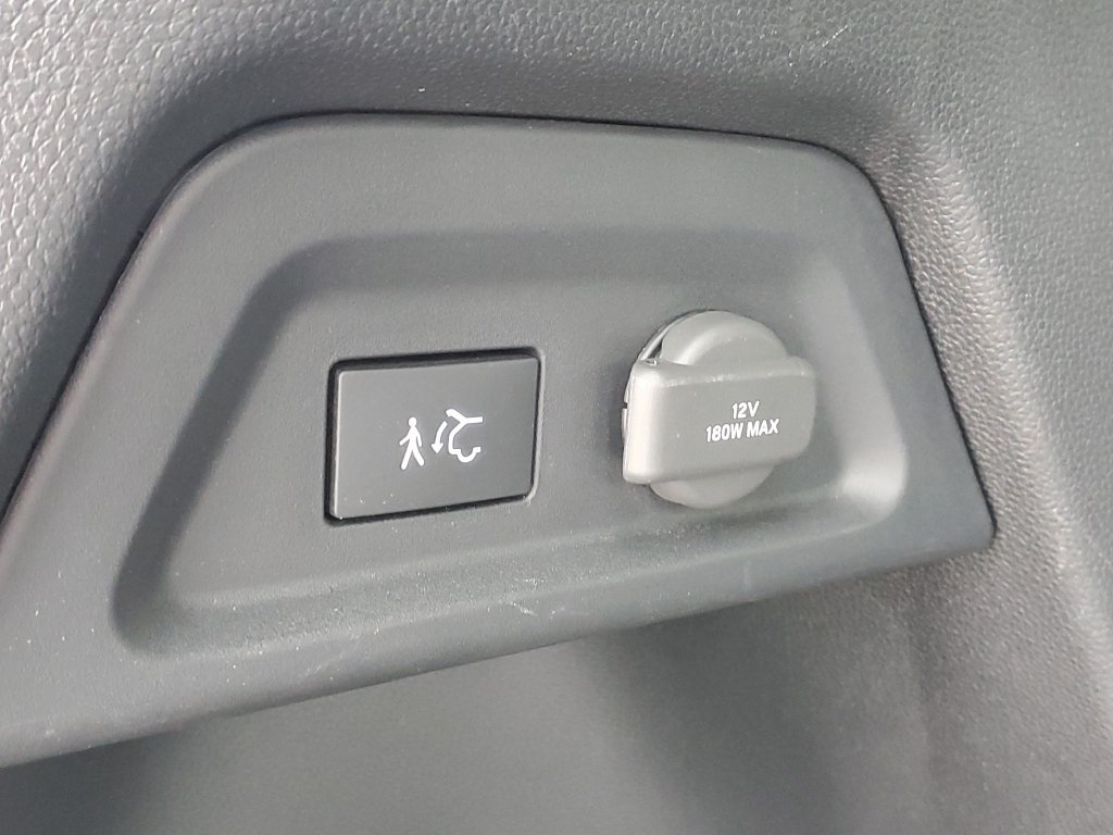 Certified 2025 Honda Pilot Elite image 9