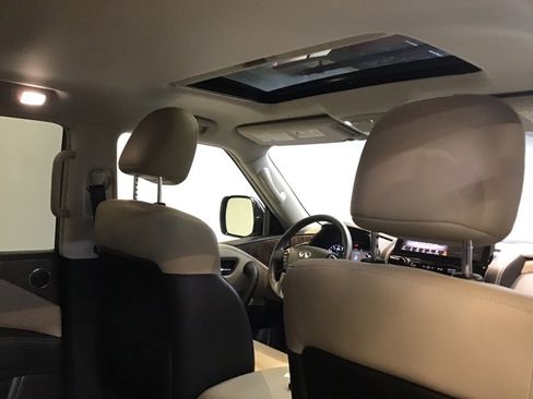 Used 2022 INFINITI QX80 Premium Select w/ All-Season Package image 25