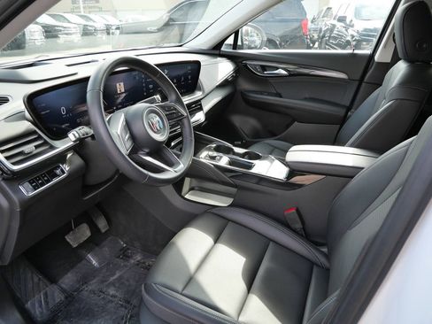 Used 2024 Buick Envision Preferred image 29