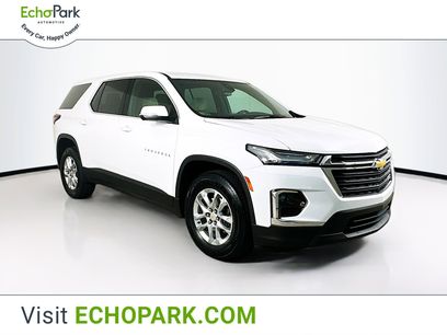 Used 2023 Chevrolet Traverse LS w/ Safety Package