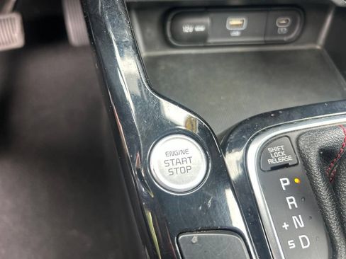 Used 2023 Kia Soul GT-Line FWD image 24