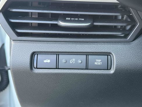 Used 2024 Nissan Altima 2.5 SR image 30