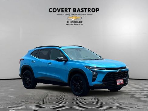 Certified 2025 Chevrolet Trax ACTIV w/ Sunroof Package FWD image 7