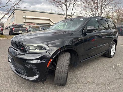 Used 2023 Dodge Durango GT AWD/4WD image 3