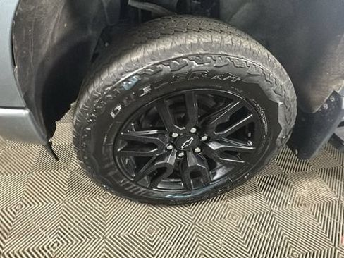 Used 2024 Chevrolet Silverado 1500 Custom AWD/4WD image 9