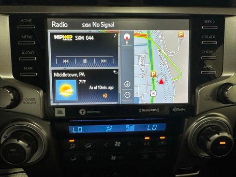 Used 2020 Toyota 4Runner Limited AWD/4WD image 26