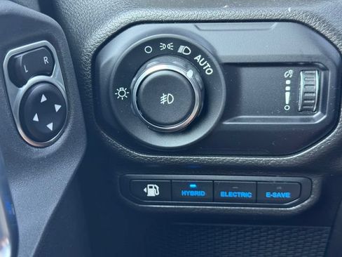 Used 2023 Jeep Wrangler Unlimited w/ Cold Weather Group AWD/4WD image 23
